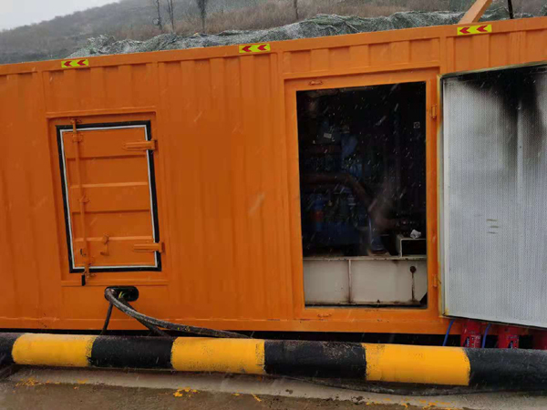 兴宁发电机出租 柴油发电机组电压低报警怎么办？