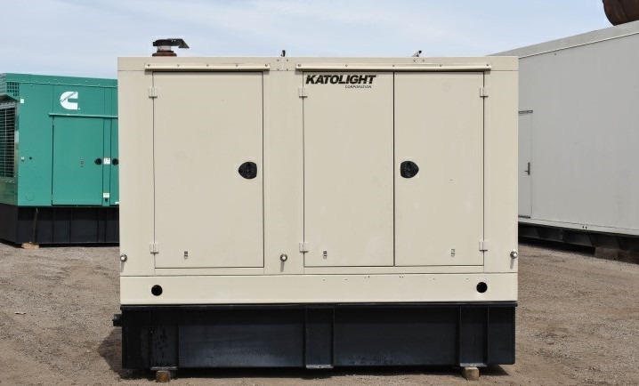 兴宁发电机出租-柴油发电机使用电压互感器时的注意事项