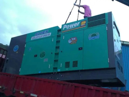 兴宁柴油发电机组转速不稳定时，如何对发动机进行维护？