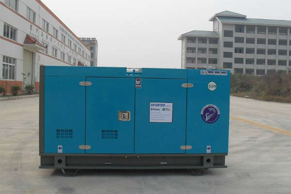 兴宁发电机租赁发电机组的换季保养注意事项