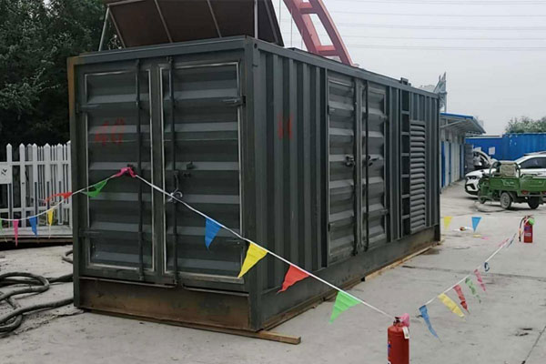 兴宁发电机租赁空气滤清器多久更换一次？