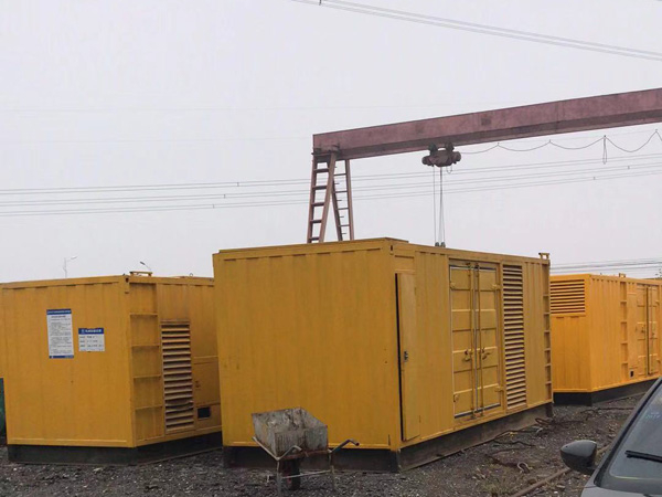 兴宁100kw柴油发电机组每小时油耗？