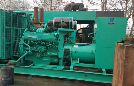 兴宁发电机组如何判断水冷式机油散热器内部是否需要清洗?